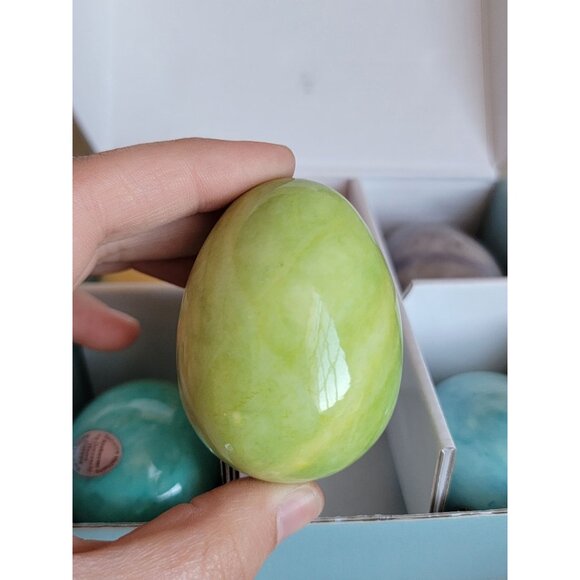 Williams Sonoma Pastel alabaster eggs decorative Easter spring set home - Picture 8 of 8
